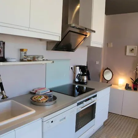 Maison De 6 A Holiday home *