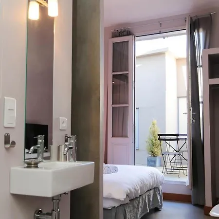 Maison De 6 A *